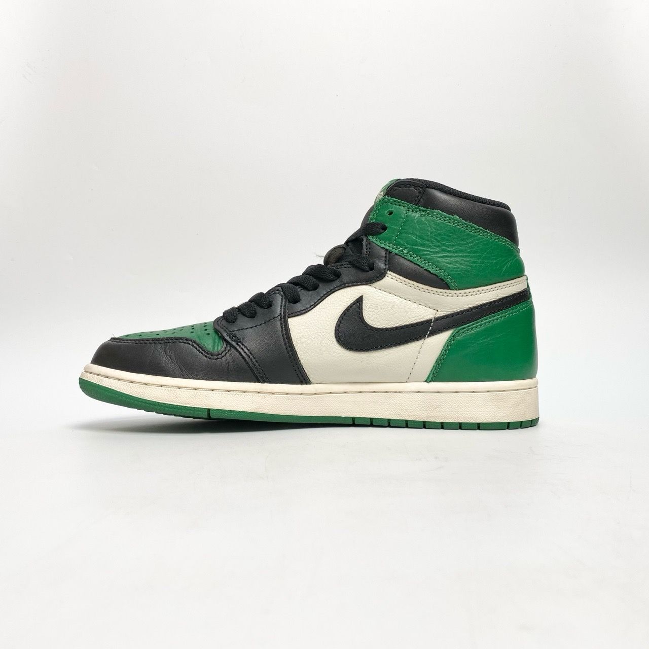 NIKE AIR JORDAN 1 RETRO HIGH OG PINE GREEN 555088-302 