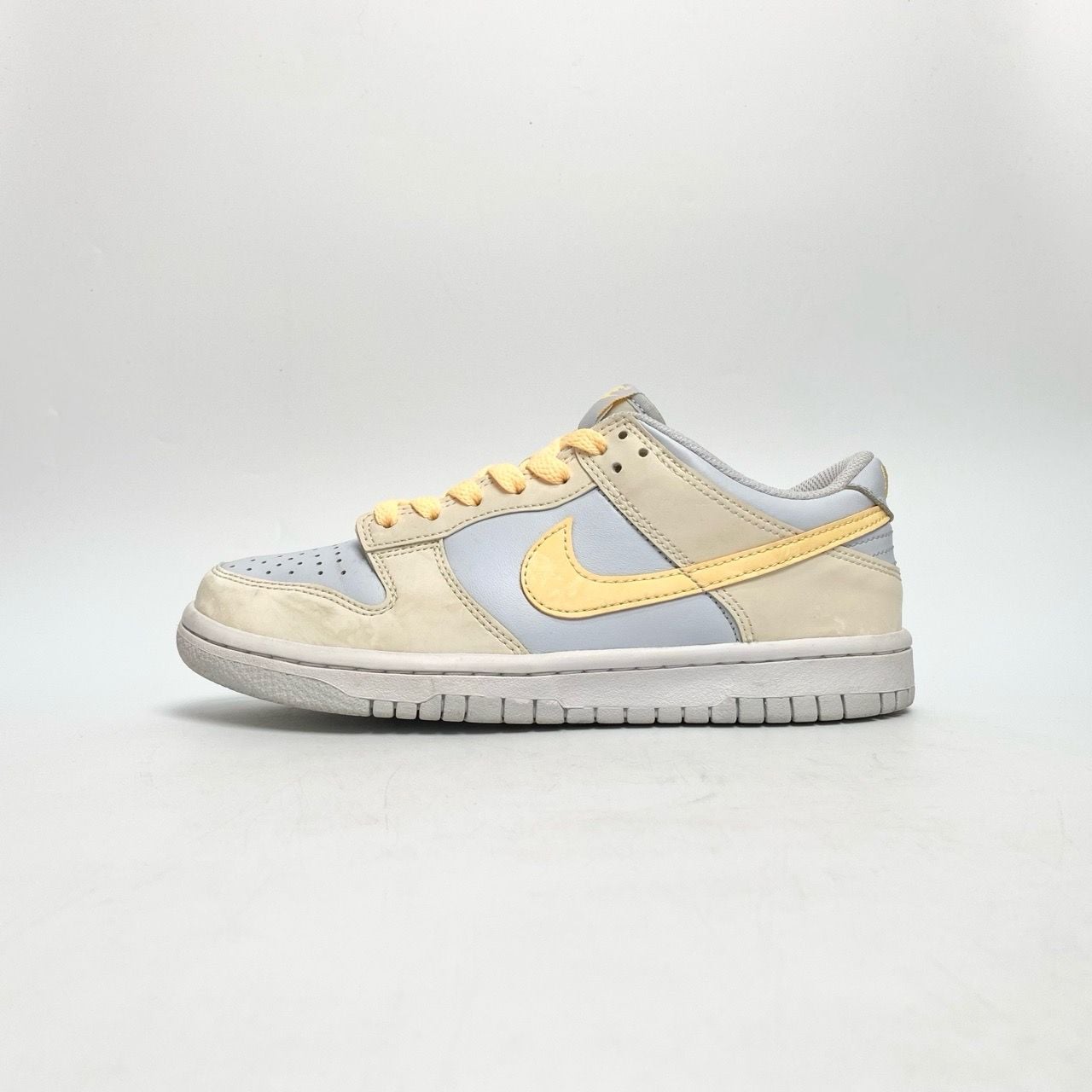  NIKE DUNK LOW MELON TINT FB9109-100 