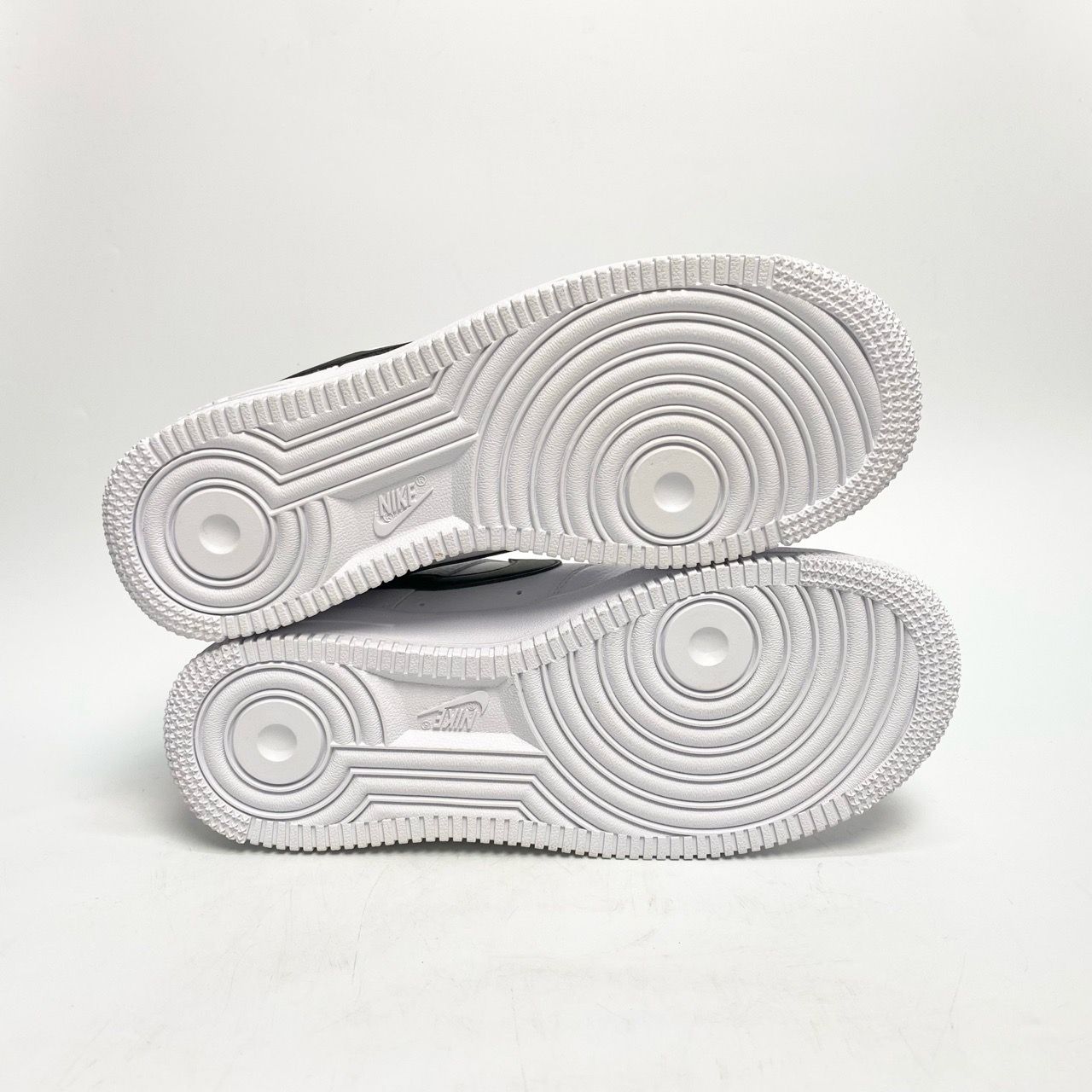  NIKE AIR FORCE 1 '07 WHITE BLACK DD8959-103 