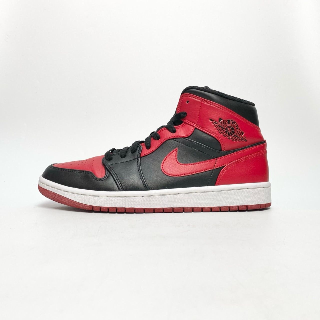  NIKE AIR JORDAN 1 MID BANNED 554724-074 