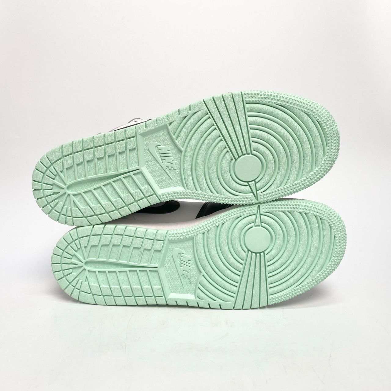  NIKE AIR JORDAN 1 LOW SE GS TIE DYE DQ2514-100 