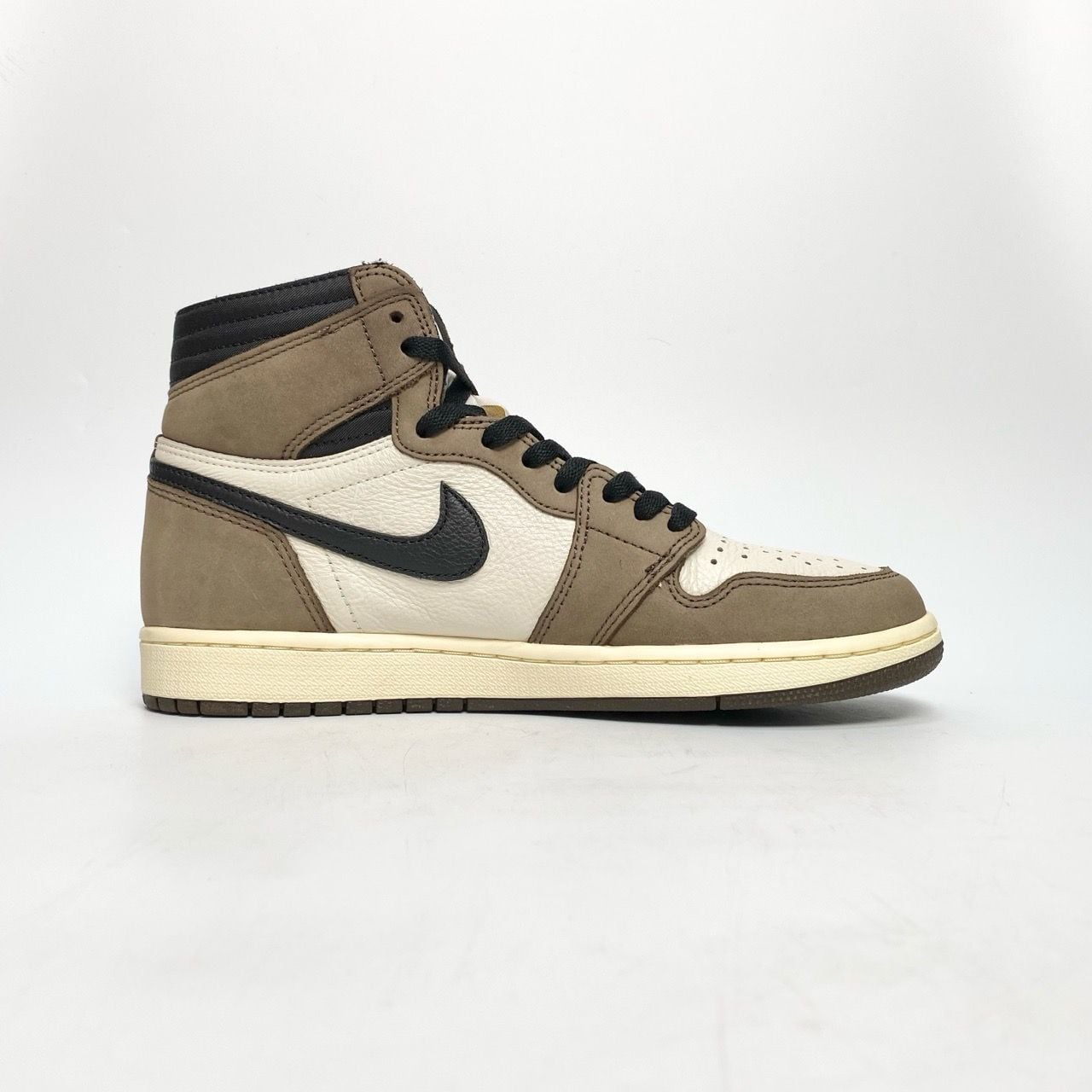  NIKE TRAVIS SCOTT X AIR JORDAN 1 RETRO HIGH OG MOCHA CD4487-100 