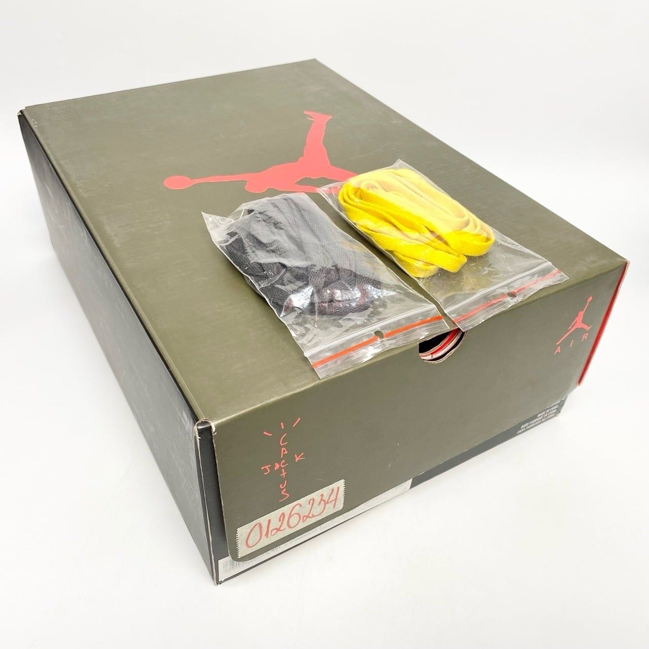  NIKE TRAVIS SCOTT X AIR JORDAN 6 RETRO OLIVE CN1084-200 