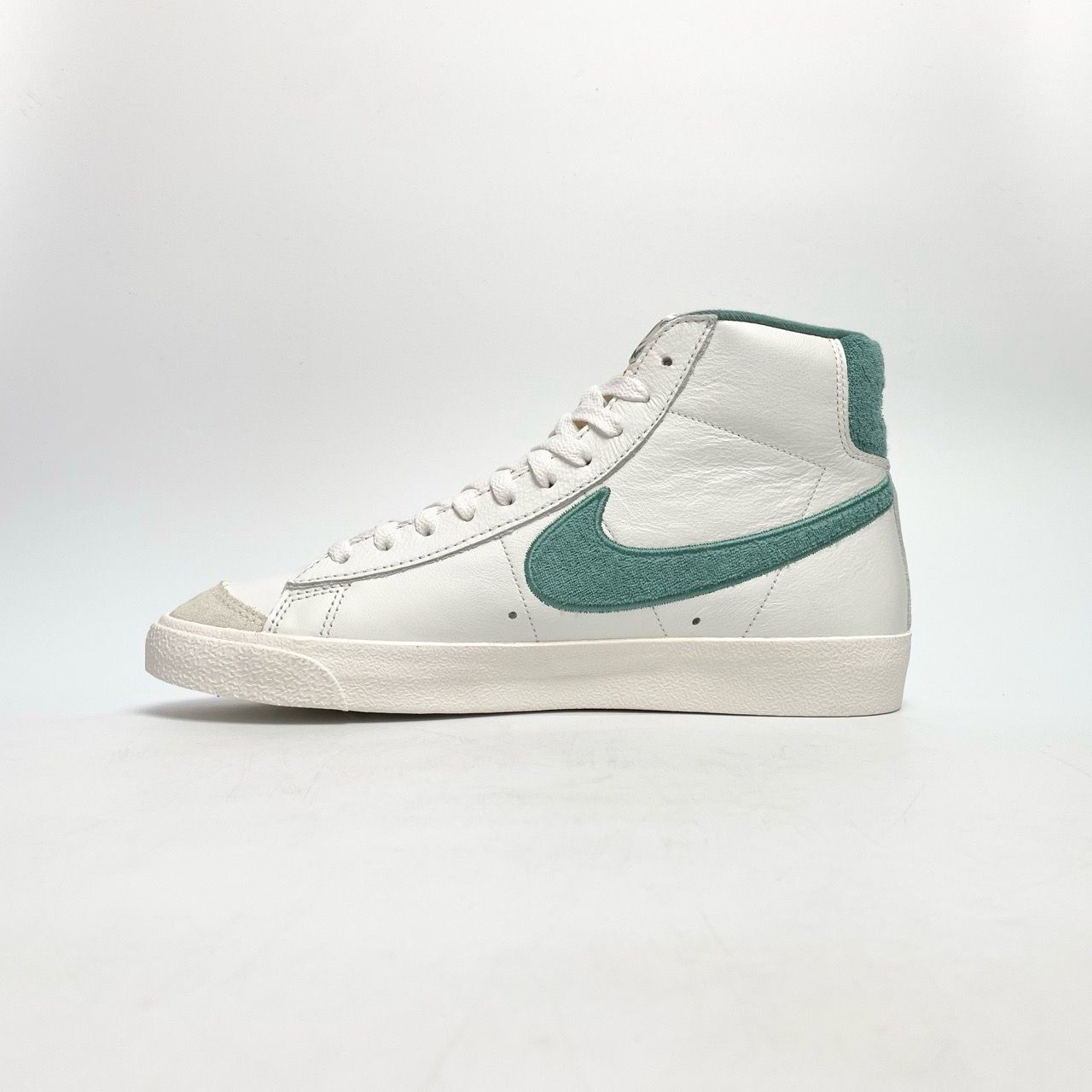  NIKE BLAZER MID 77 PRM BICOASTAL FN5822-100 