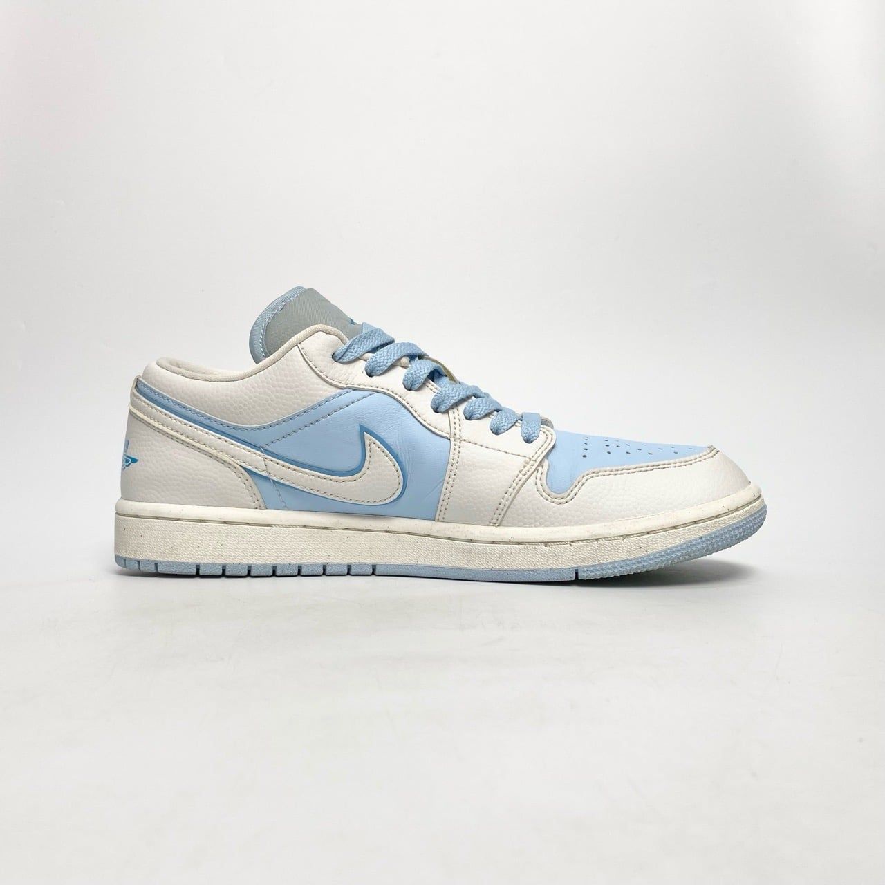  NIKE AIR JORDAN 1 LOW ICE BLUE DV1299-104 