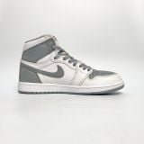 NIKE AIR JORDAN 1 RETRO HIGH OG WHITE STEALTH 555088-037 