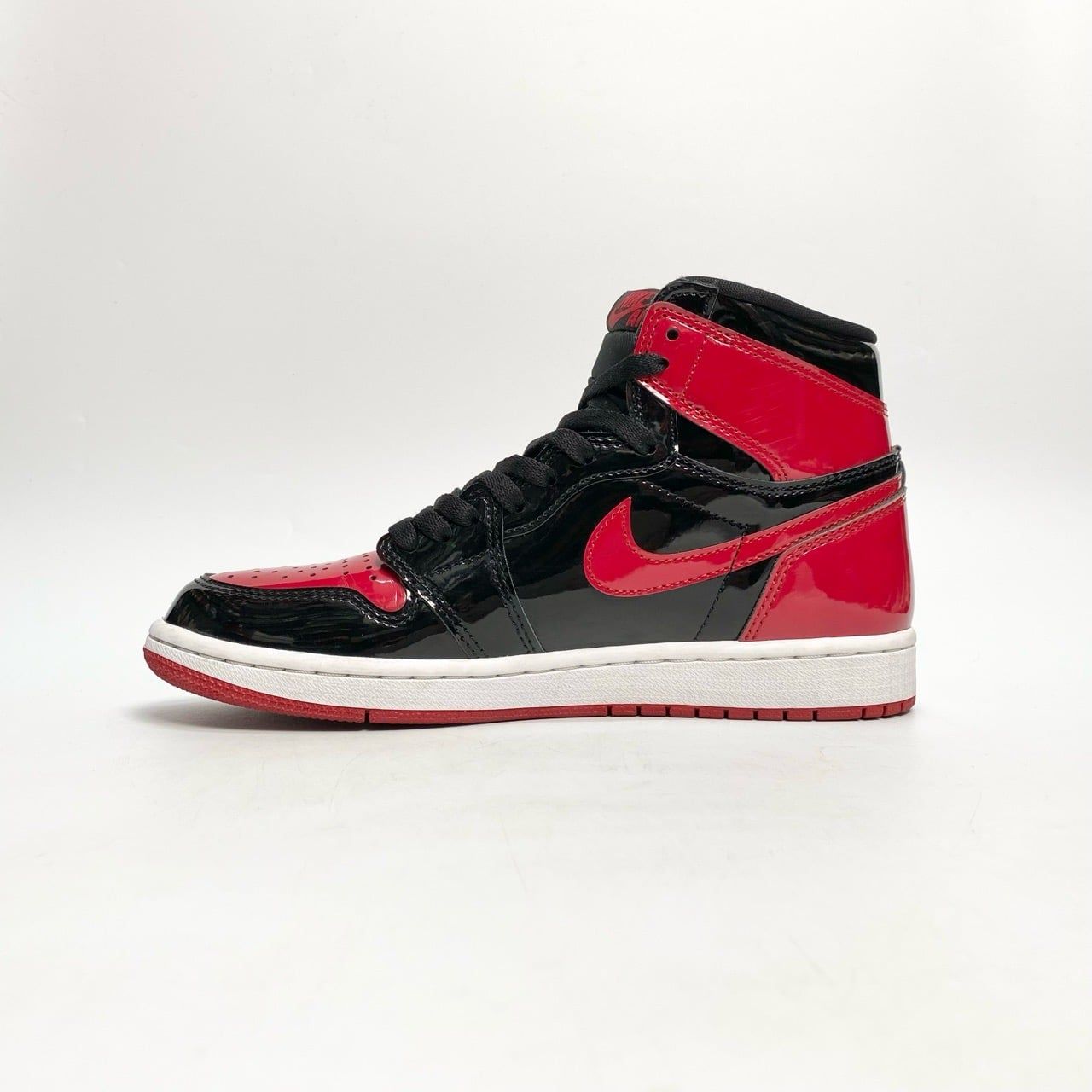  NIKE AIR JORDAN 1 RETRO HIGH OG PATENT BRED 555088-063 