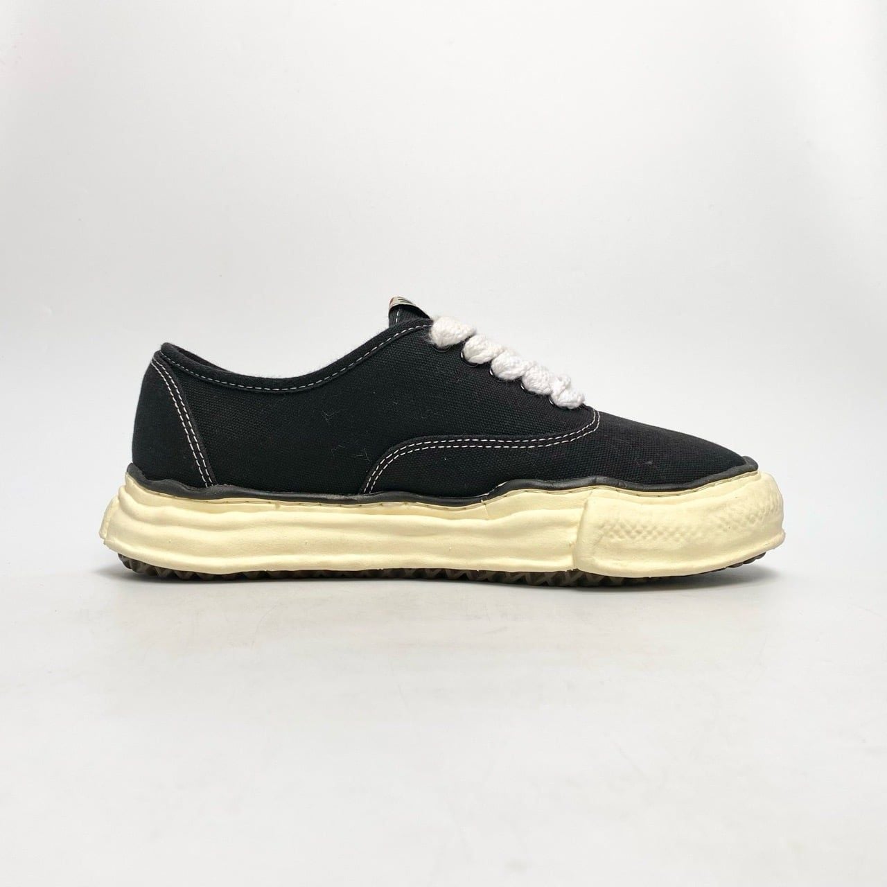  MAISON MIHARA YASUHIRO BAKER VINTAGE OG SOLE CANVAS LOW 