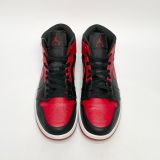  NIKE AIR JORDAN 1 MID BANNED 554724-074 