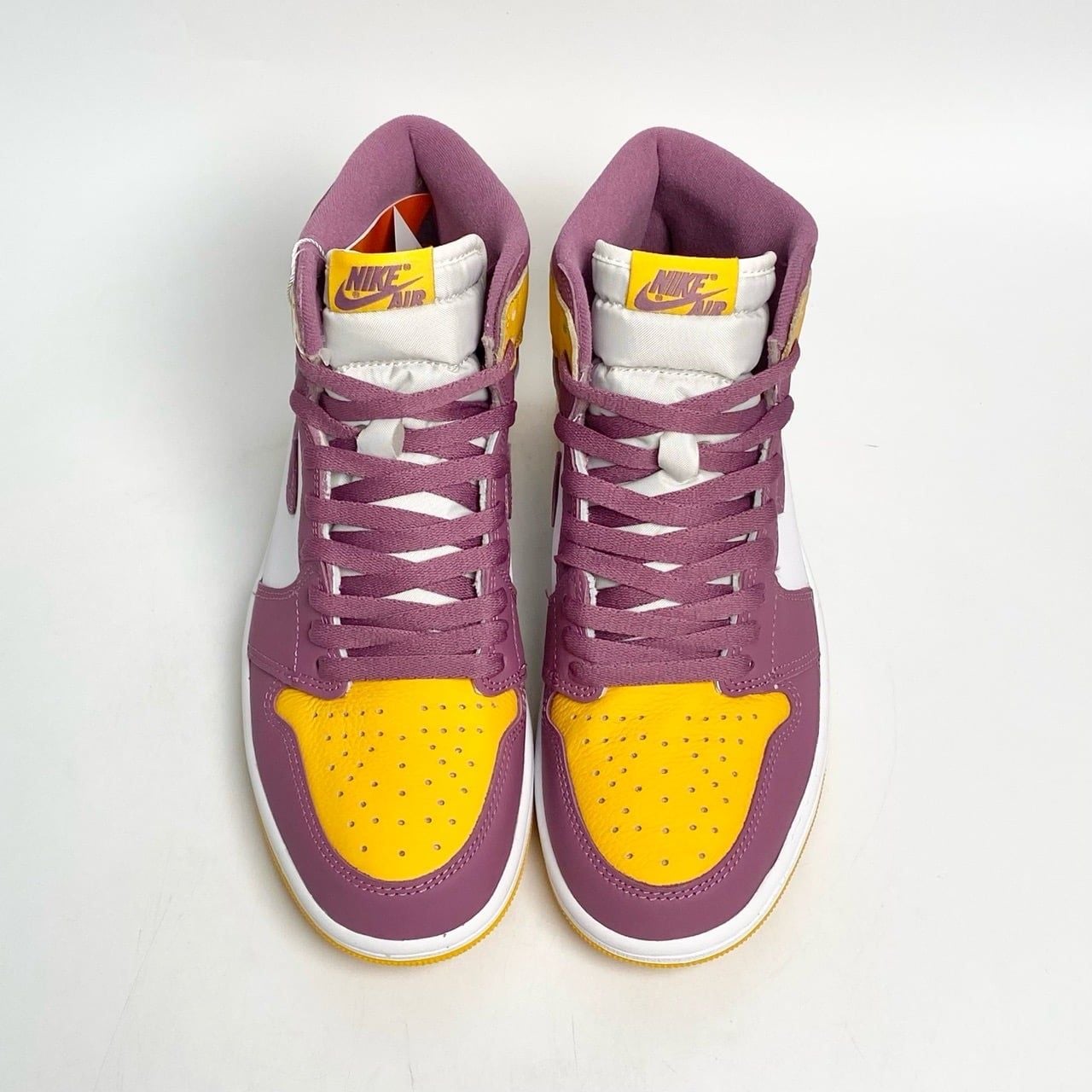  GIÀY NIKE AIR JORDAN 1 RETRO HIGH OG BROTHERHOOD 555088-706 