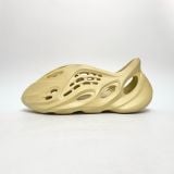  ADIDAS YEEZY FOAM RNNR SULFUR GV6775 