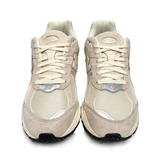  NEW BALANCE 2002R OFF WHITE M2002RCC 