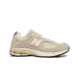  NEW BALANCE 2002R OFF WHITE M2002RCC 