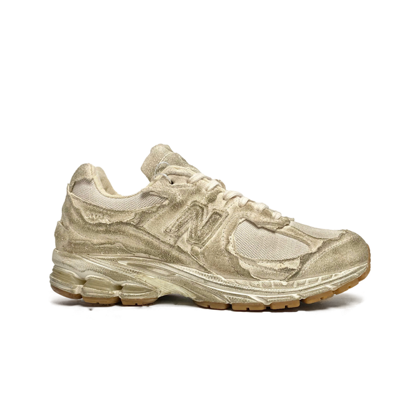  NEW BALANCE 2002R PROTECTION PACK DISTRESSED M2002RDG 
