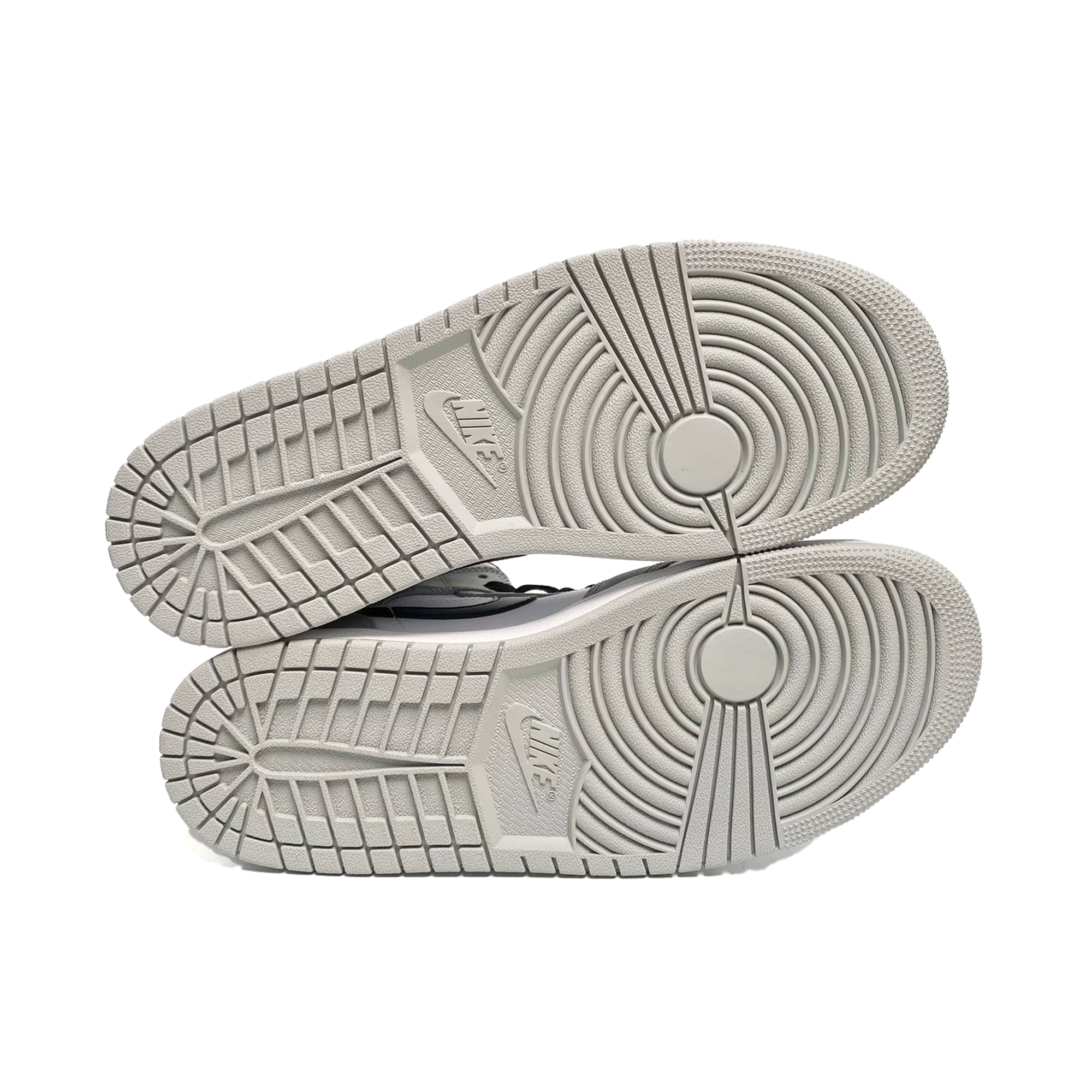  NIKE AIR JORDAN 1 MID SMOKE GREY 554724-092 