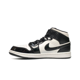  NIKE AIR JORDAN 1 MID SE CARBON FIBER DD1649-001 