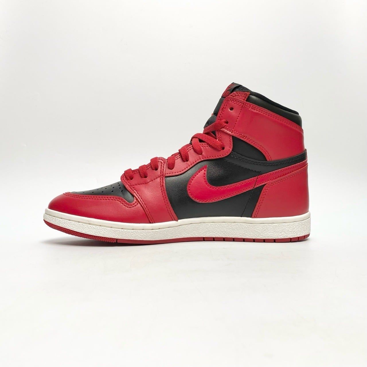  NIKE AIR JORDAN 1 RETRO HIGH 85 VARSITY RED BQ4422-600 