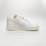  NIKE AIR FORCE 1 LOW ’07 LX BLING CZ8101-100 