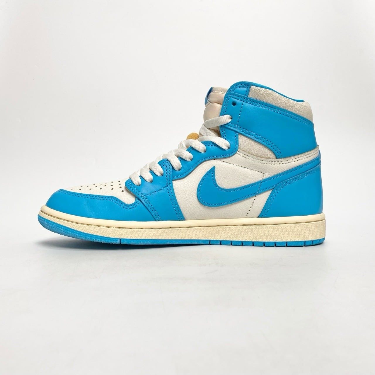  NIKE AIR JORDAN 1 HIGH OG UNC REIMAGINED DZ5485-402 