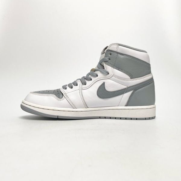  NIKE AIR JORDAN 1 RETRO HIGH OG WHITE STEALTH 555088-037 