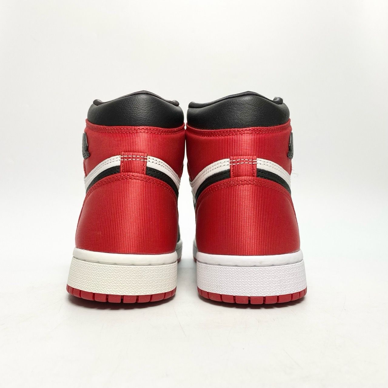  NIKE AIR JORDAN 1 RETRO HIGH SATIN BLACK TOE CD0461-016 