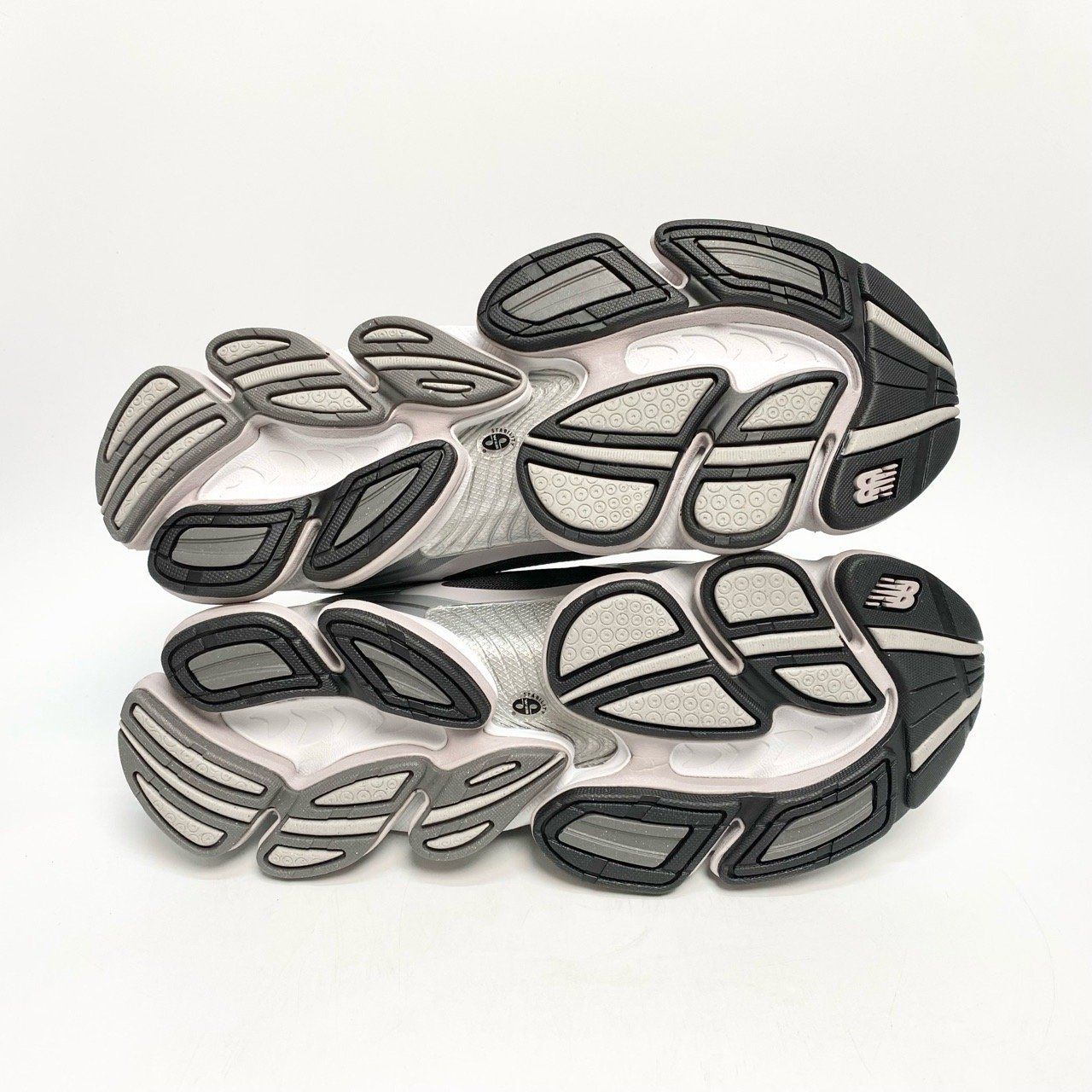  NEW BALANCE ABZORB 2000 SILVER METALLIC-FADED BLACK U20003OZ 