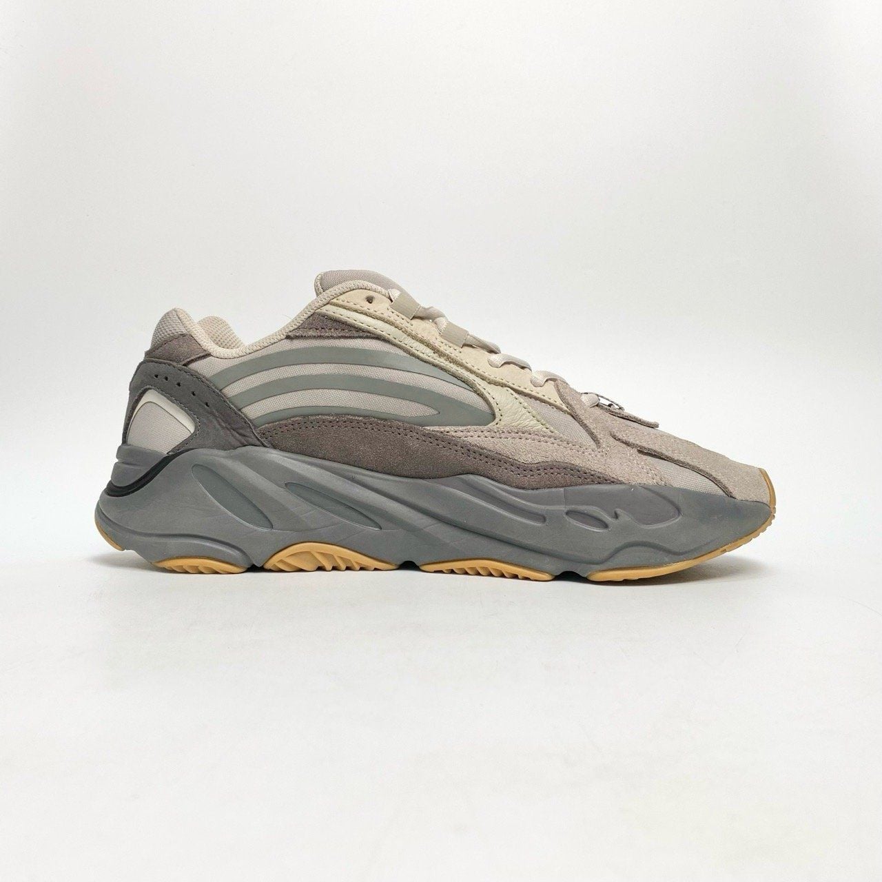  ADIDAS YEEZY BOOST 700 V2 STATIC EF2829 