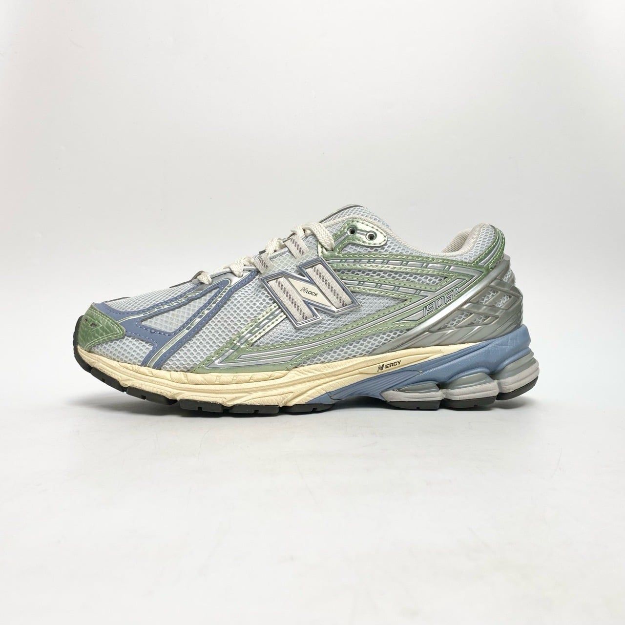  NEW BALANCE 1906R METALLIC GREEN U1906RNE 