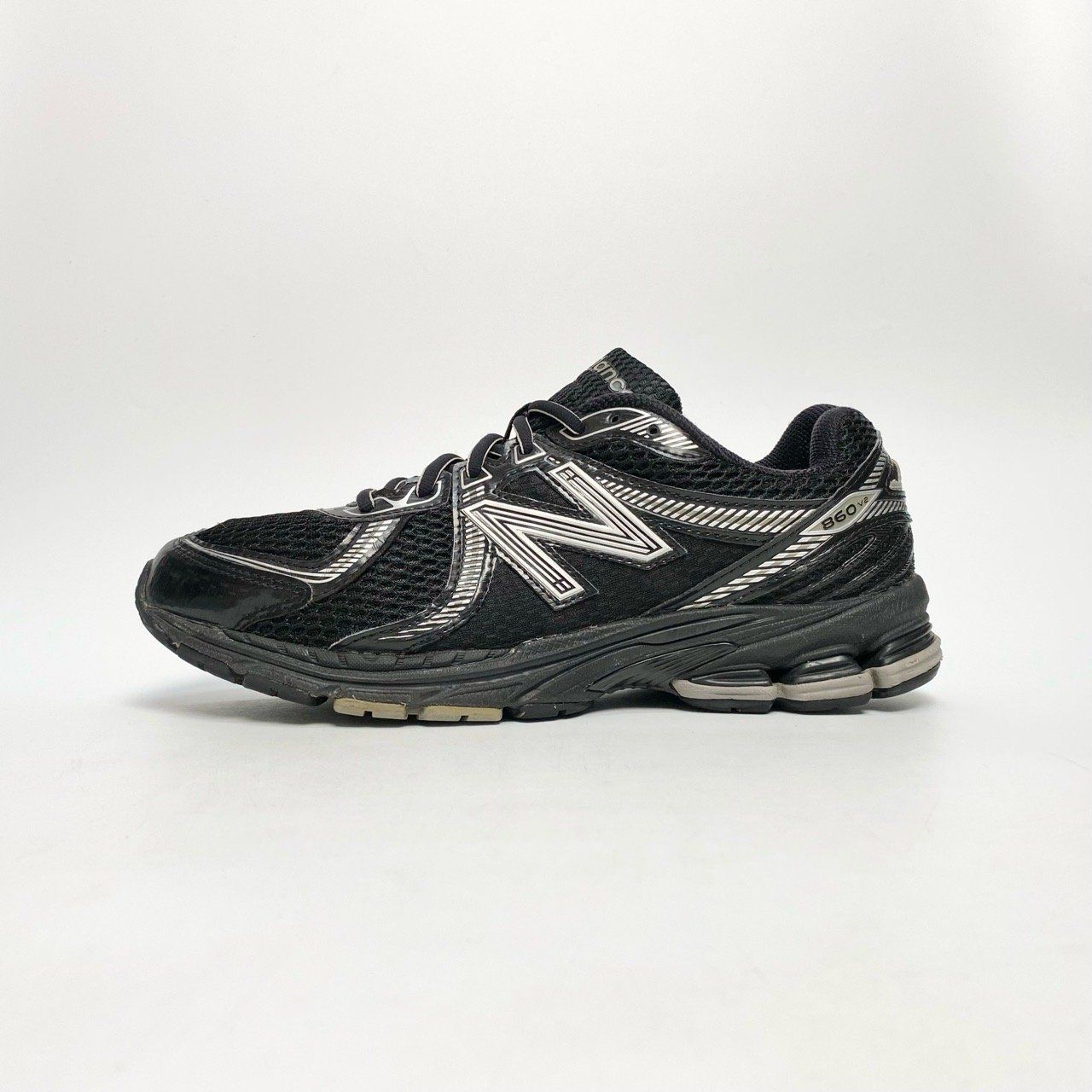  NEW BALANCE L860XC BLACK SILVER ML860XC 