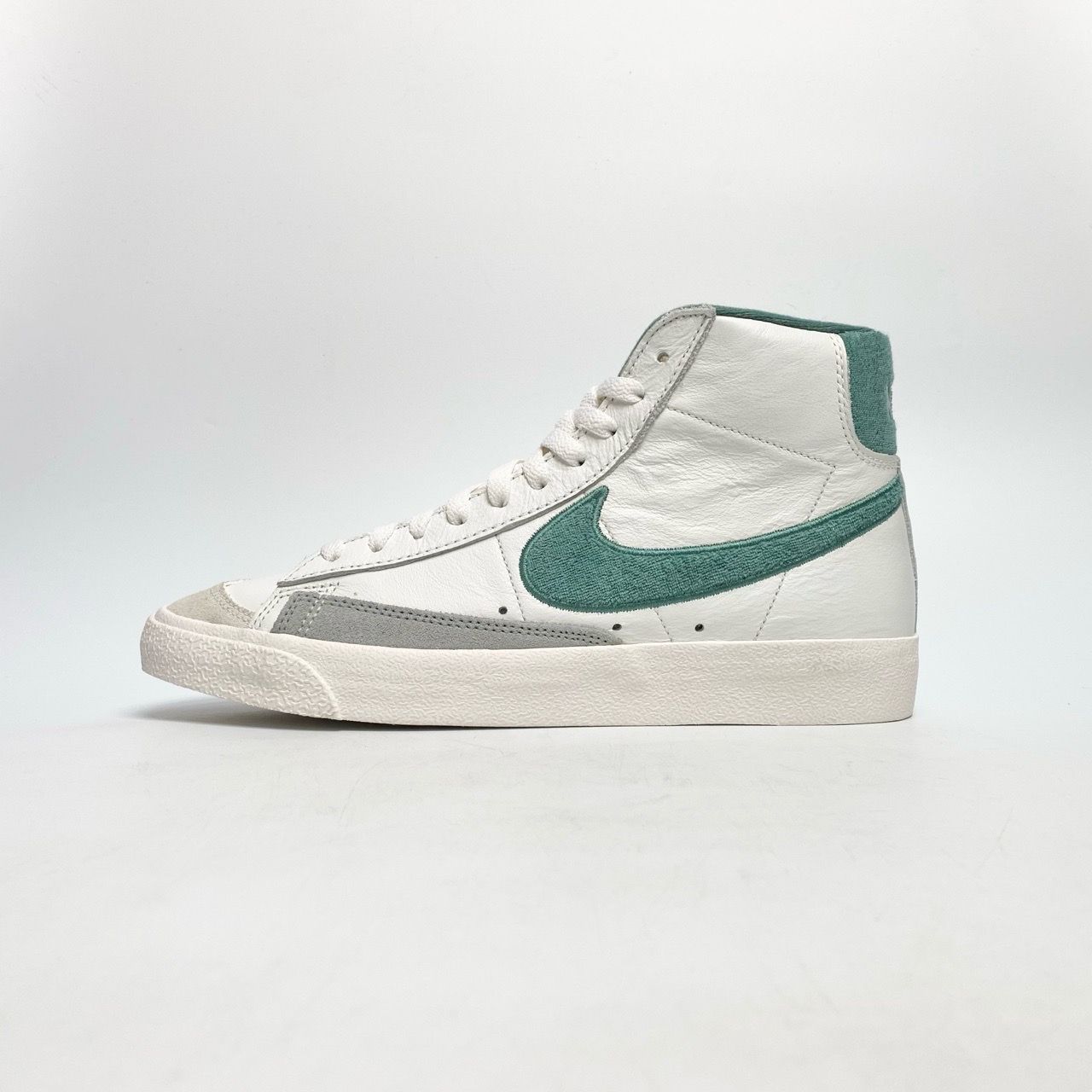  NIKE BLAZER MID 77 PRM BICOASTAL FN5822-100 