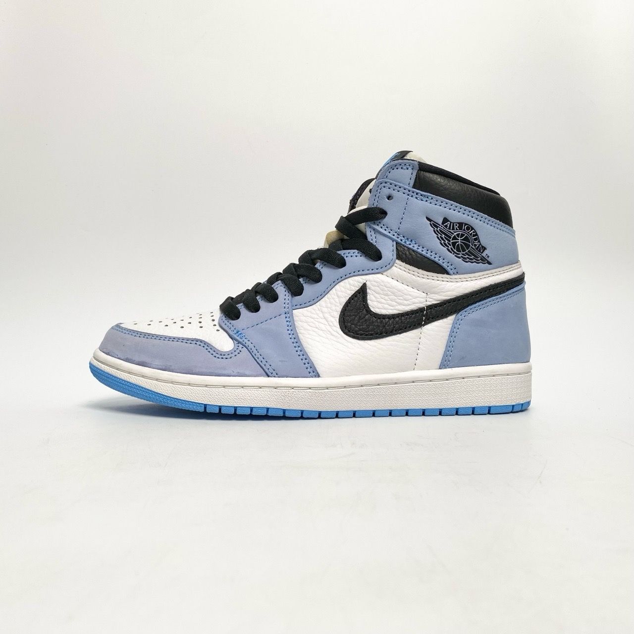  NIKE AIR JORDAN 1 RETRO HIGH OG UNIVERSITY BLUE 555088-134 