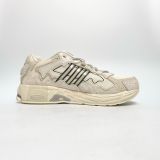  ADIDAS RESPONSE CL X BAD BUNNY WONDER WHITE IF7179 