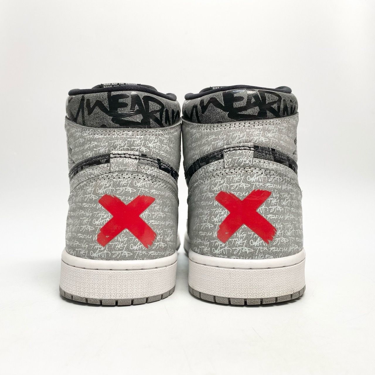  NIKE AIR JORDAN 1 RETRO HIGH OG REBELLIONAIRE 555088-036 