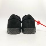  OFF-WHITE VULC LOW BLACK OMIA085R20 C210501010 