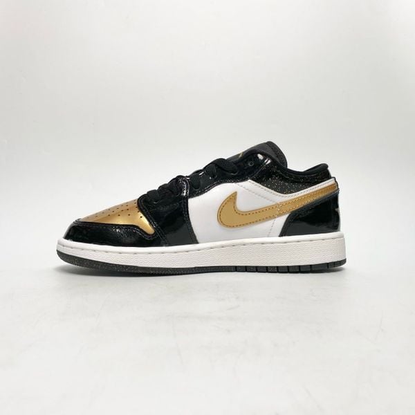  NIKE AIR JORDAN 1 LOW SE GS GOLD TOE DR6970-071 
