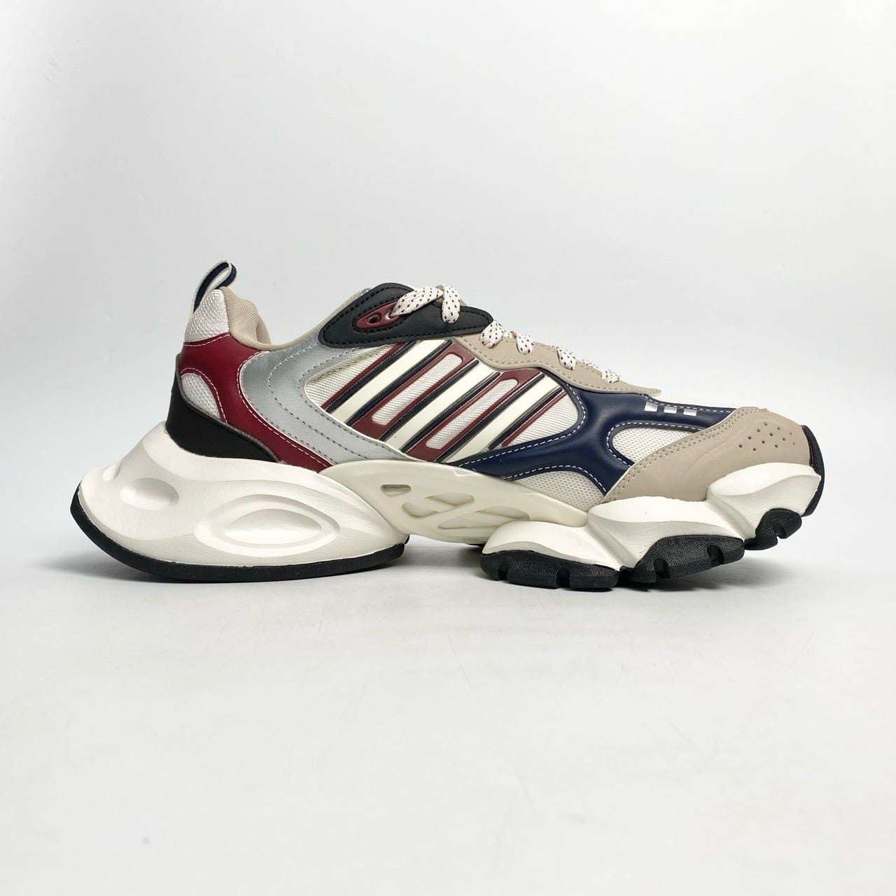  GIÀY ADIDAS XLG RUNNER BEIGE NAVY RED IH0432 
