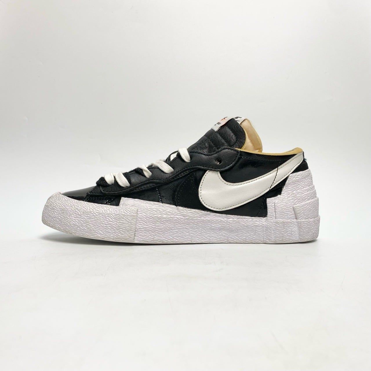  NIKE BLAZER LOW SACAI BLACK LEATHER DM6443-001 