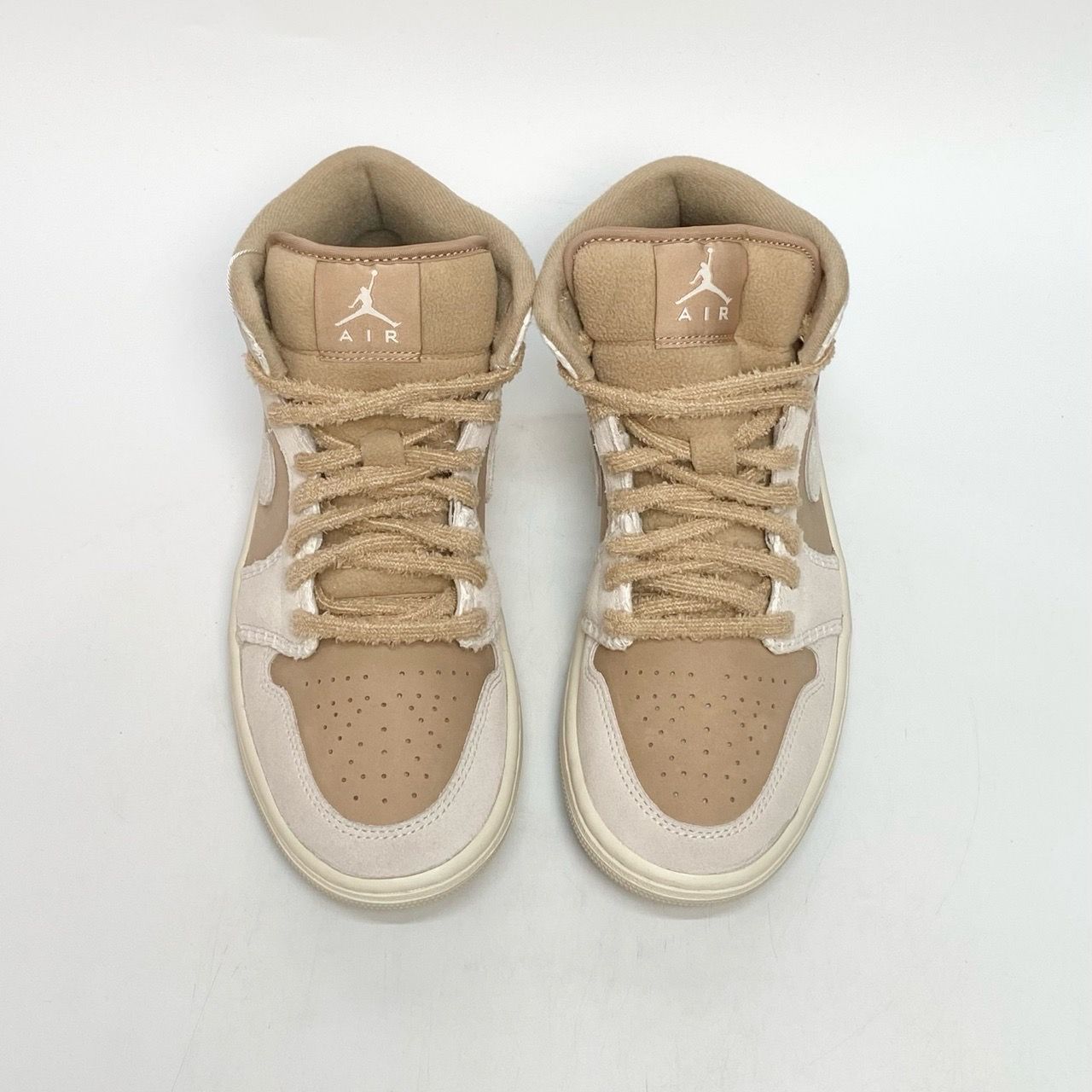  NIKE AIR JORDAN 1 MID SE COZY GIRL HV4269-200 