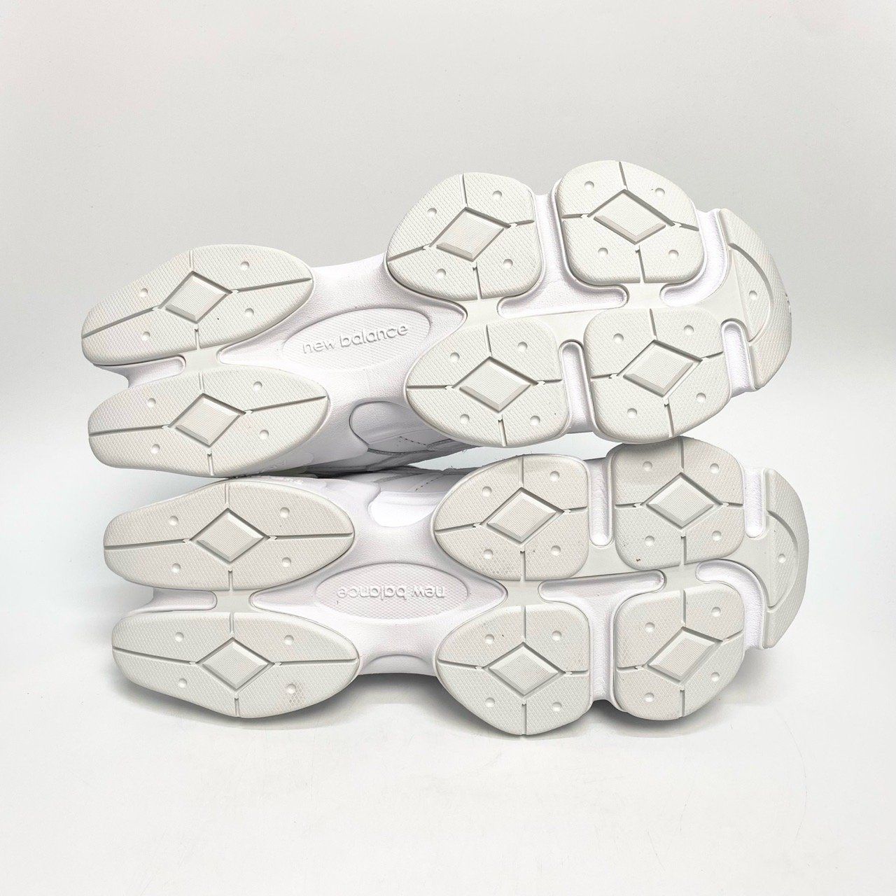  NEW BALANCE 9060 TRIPLE WHITE - U9060NRJ 