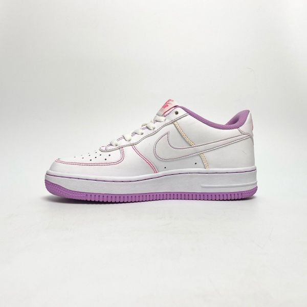  NIKE AIR FORCE 1 ’07 LOW GS CONTRAST STITCH FUCHSIA GLOW CW1575-110 