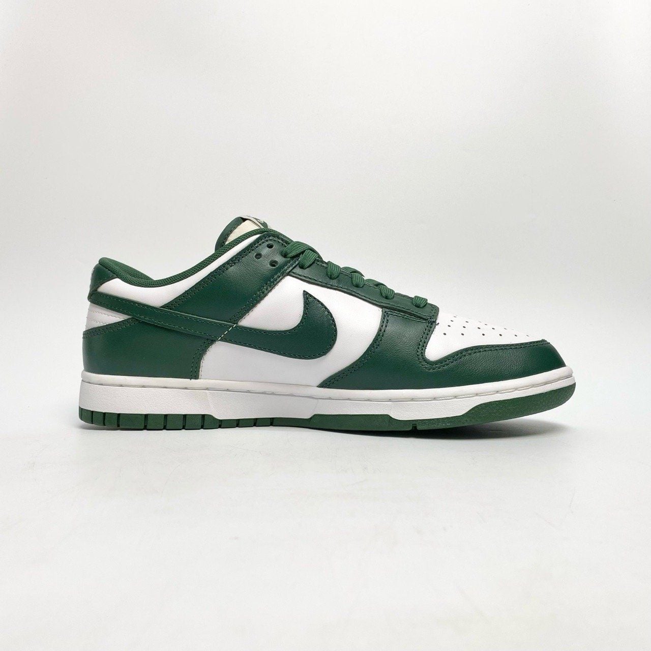  NIKE DUNK LOW MICHIGAN STATE DD1391-101 