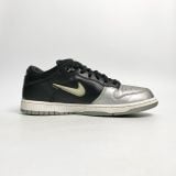  GIÀY SUPREME × NIKE DUNK LOW METALLIC SILVER/BLACK CK3480-001 