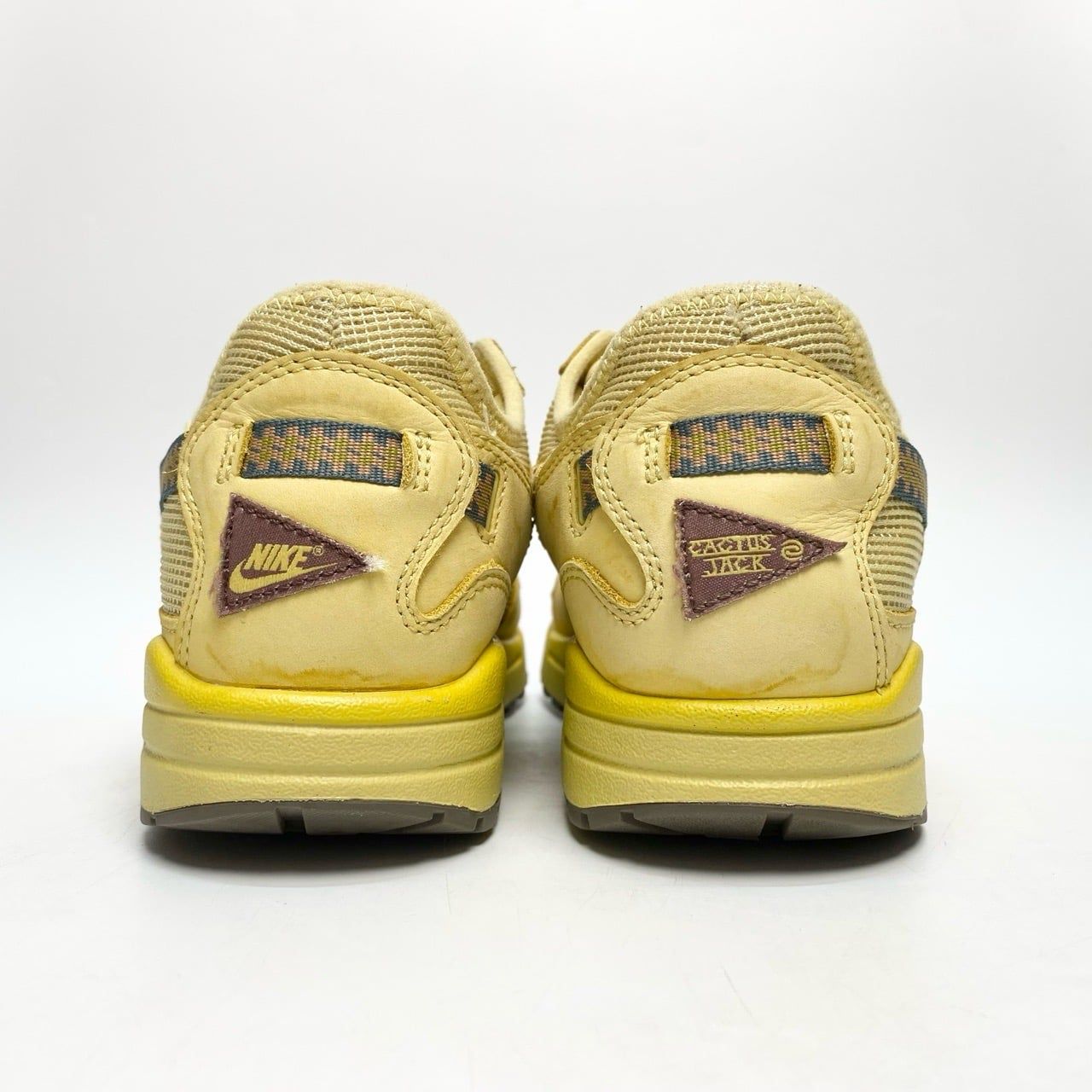  NIKE AIR MAX 1 X TRAVIS SCOTT GOLD DO9392-700 