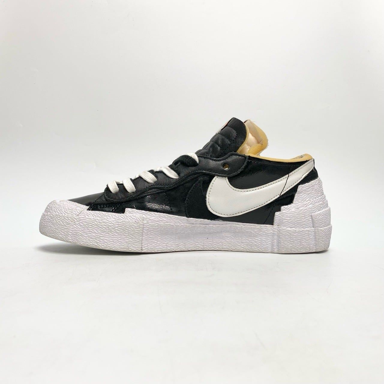  NIKE BLAZER LOW SACAI BLACK LEATHER DM6443-001 