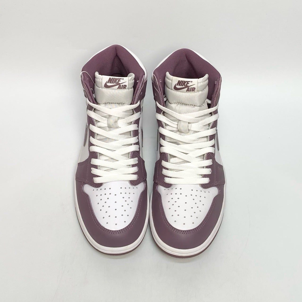  NIKE AIR JORDAN 1 RETRO HIGH OG MAUVE DZ5485-105 