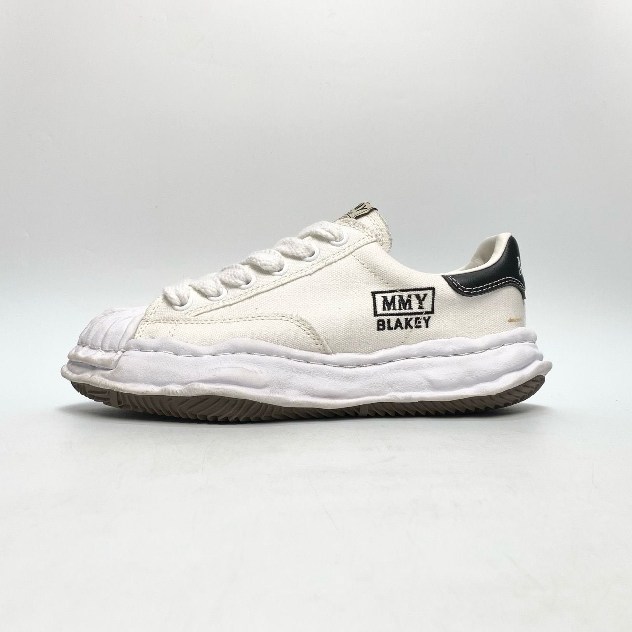  MAISON MIHARA YASUHIRO BLAKEY OG SOLE CANVAS LOW WHITE BLACK A08FW735 