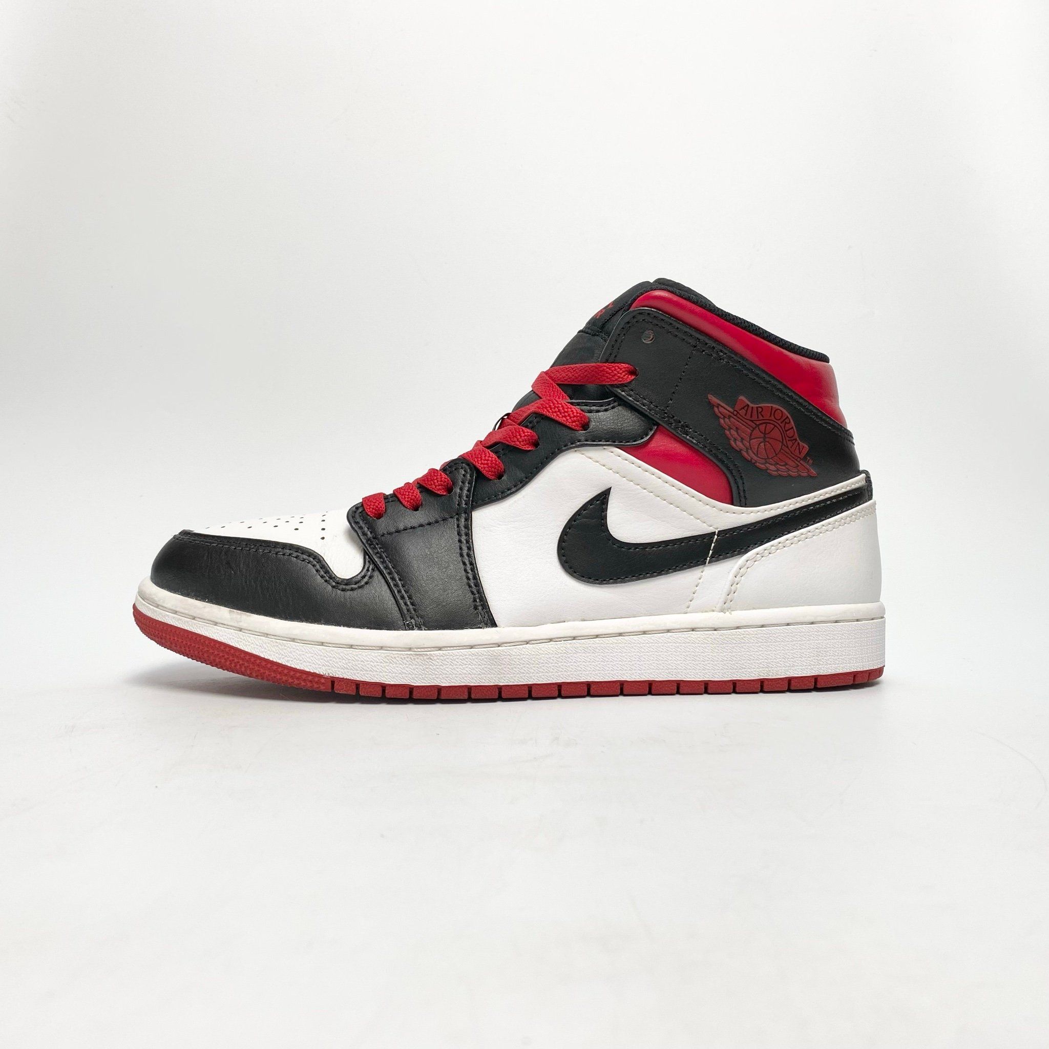  NIKE AIR JORDAN 1 MID ALTERNATE BRED DQ8426-106 