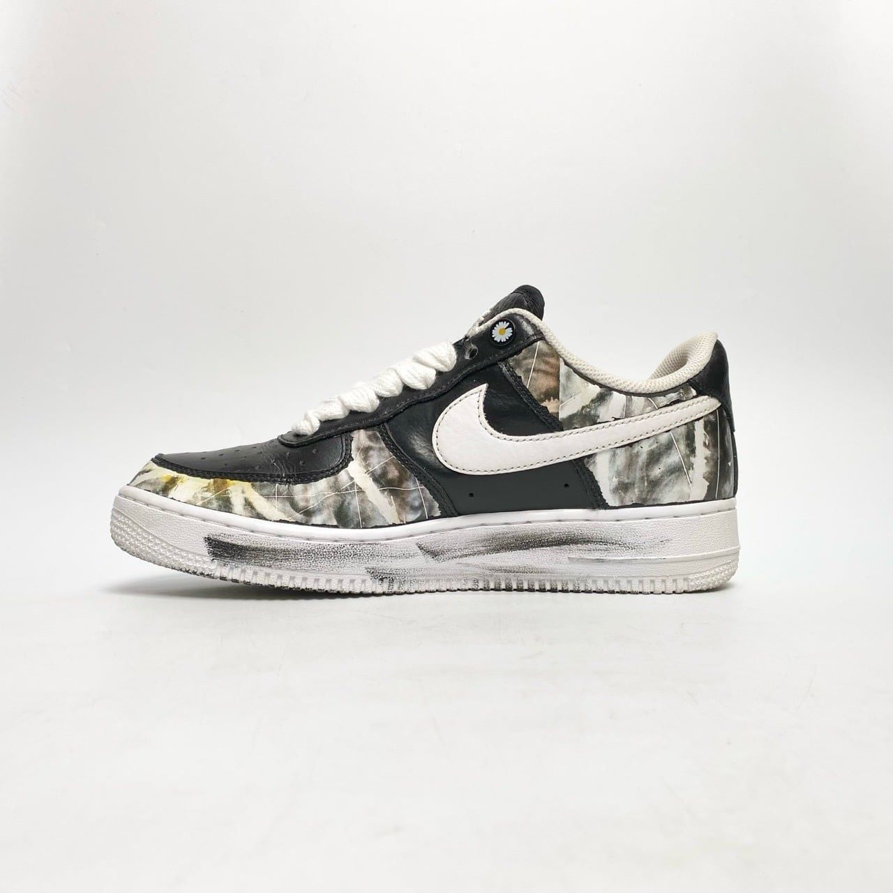  NIKE AIR FORCE 1 LOW G-DRAGON PEACEMINUSONE PARA-NOISE AQ3692-001 