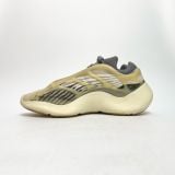  ADIDAS YEEZY 700 V3 FADE SALT ID1674 