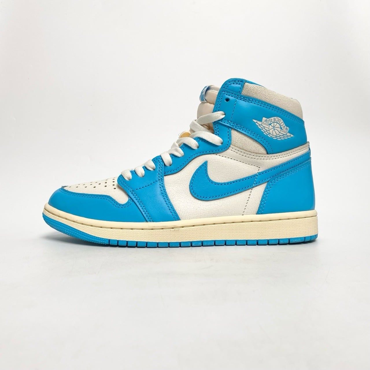  NIKE AIR JORDAN 1 HIGH OG UNC REIMAGINED DZ5485-402 